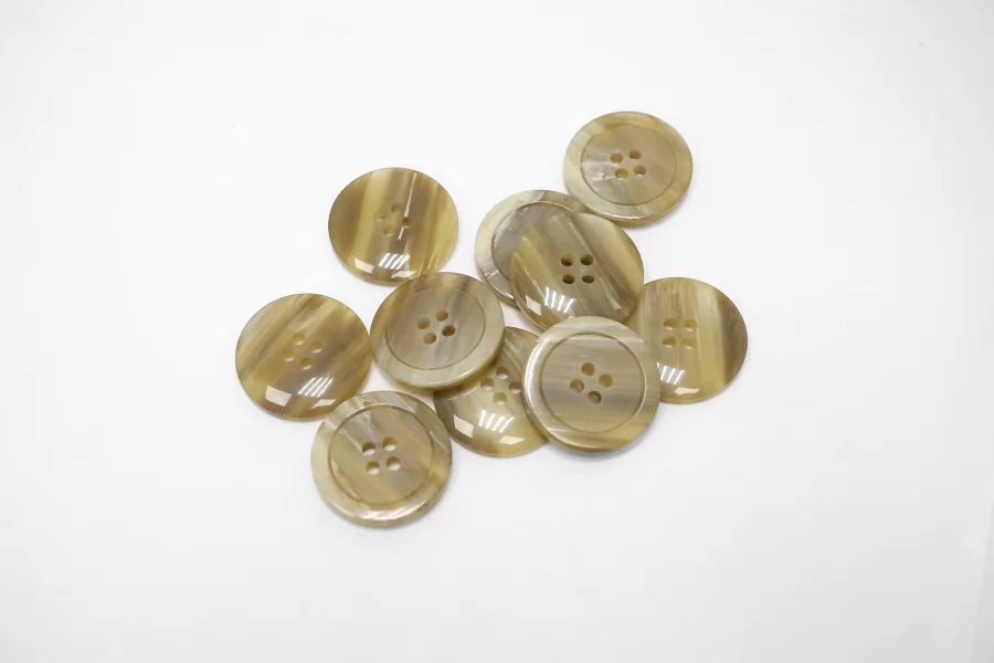 Пуговица пластиковая  Бежевая под рог 22 мм   ( J-3) 27112595