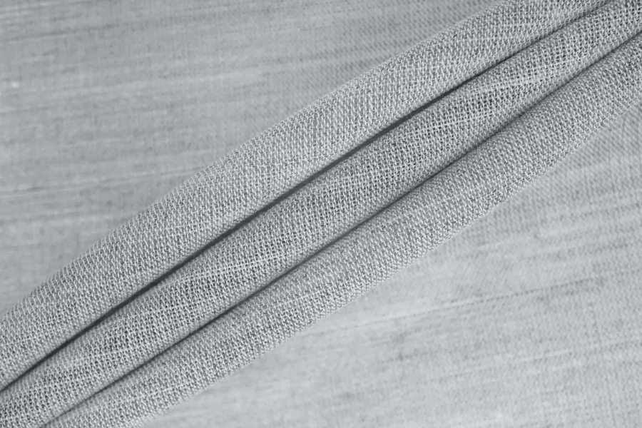 Бортовка неклеевая синтетическая бело-серая SF  H67/8 PP70 14012648