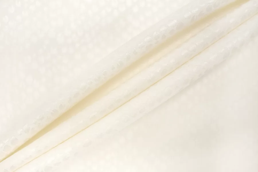 Жаккард хлопковый с шёлком MAX MARA Молочно-белый под чешую MM H34/4 M40 21042639