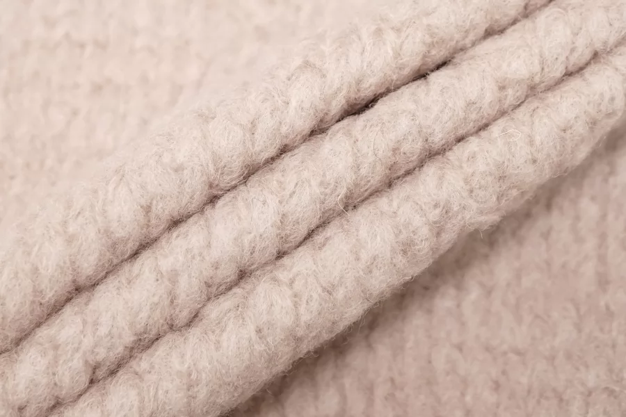 Шерстяной мех Светло-пудровый H53 DD50 11042606
