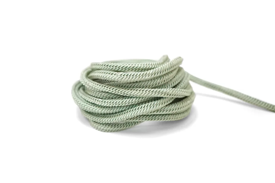 Шнур Пастельно-зелёный 5 мм KR3D 18042617