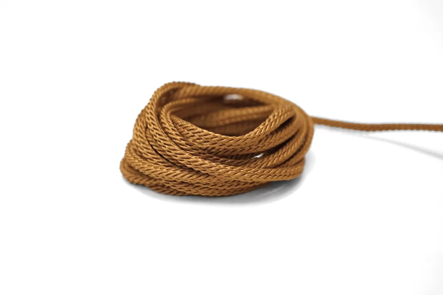 Шнур Коричневый 5 мм KR3D 18042625