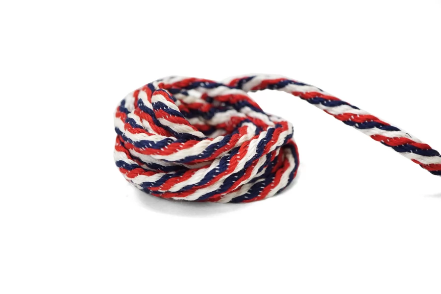 Шнур плетеный круглый Красно-бело-синий 8 мм LA30\2 18042668