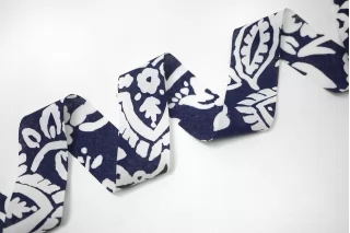 Косая бейка хлопковая Бело-синяя 3 см SHA60\1 19042618