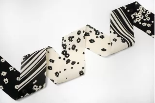 Косая бейка вискозная Цветы на молочном MARELLA 3.2 см SHA60\1 19042636