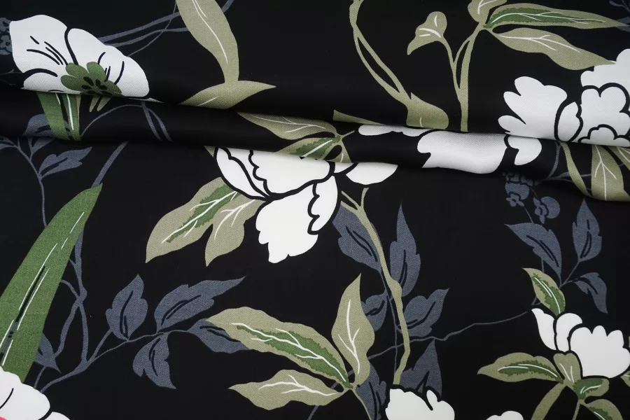 Вискоза твиловая MAX MARA Цветы на чёрном MM H21/9 i60 21042616