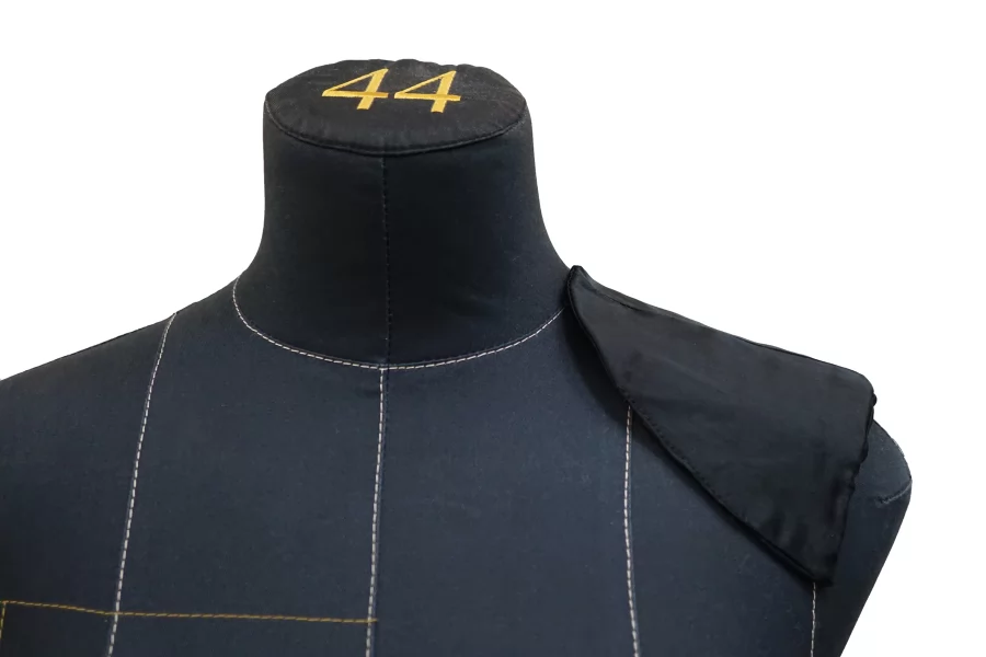 Плечевые накладки (подплечники) составные атласные ПАРНЫЕ Чёрные McQueen FR2/01 8052601