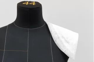 Плечевые накладки (подплечники) составные сшивные ПАРНЫЕ Белые McQueen FR2/16 8052608