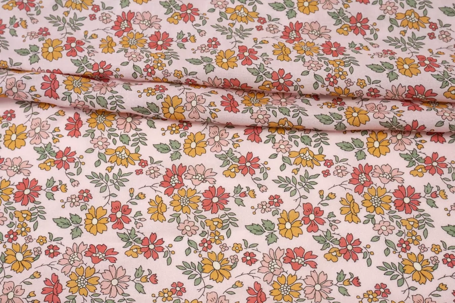 Вискоза плательно-блузочная LIBERTY Цветы на розовом CVC H21 H10 21112564