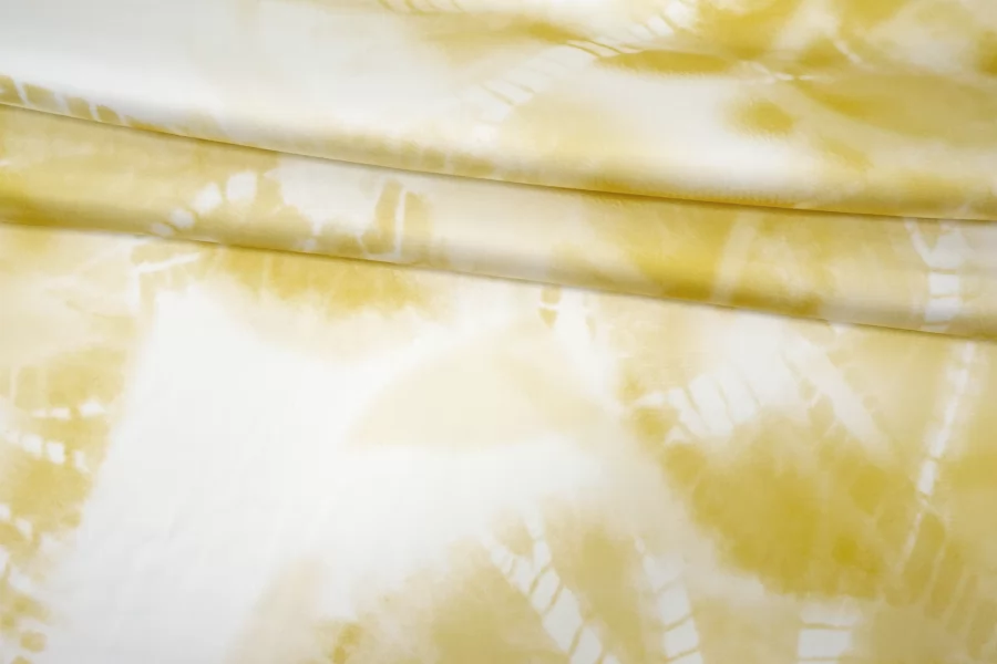 Атлас-стрейч вискозный плательно-блузочный Тай-дай бело-жёлтый H21/9 i70 10022662