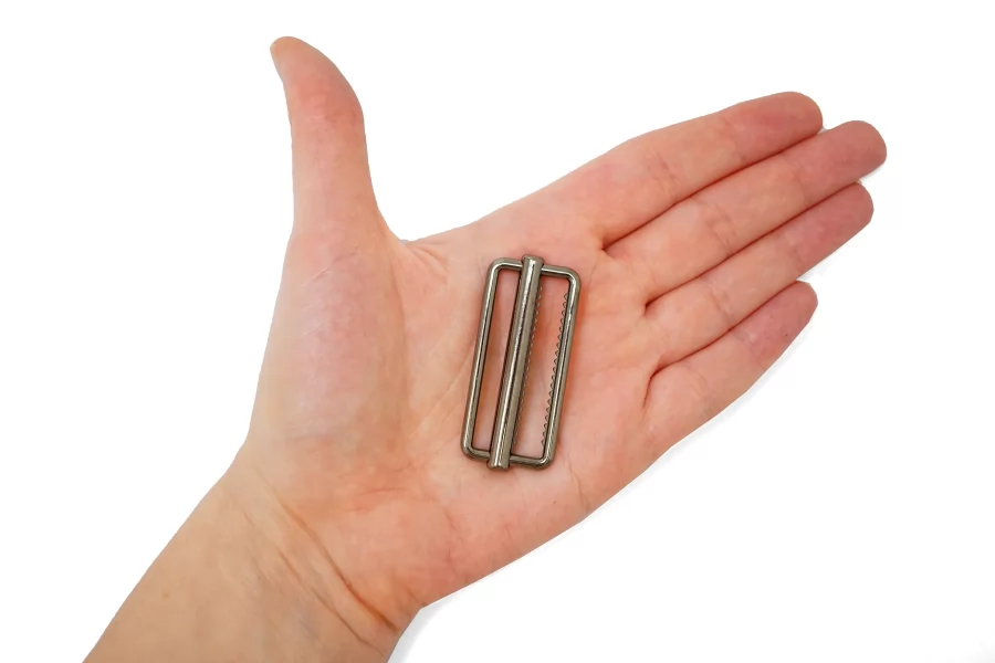 Регулятор длины ремня темный никель 20х45 мм (W-3)  15112517