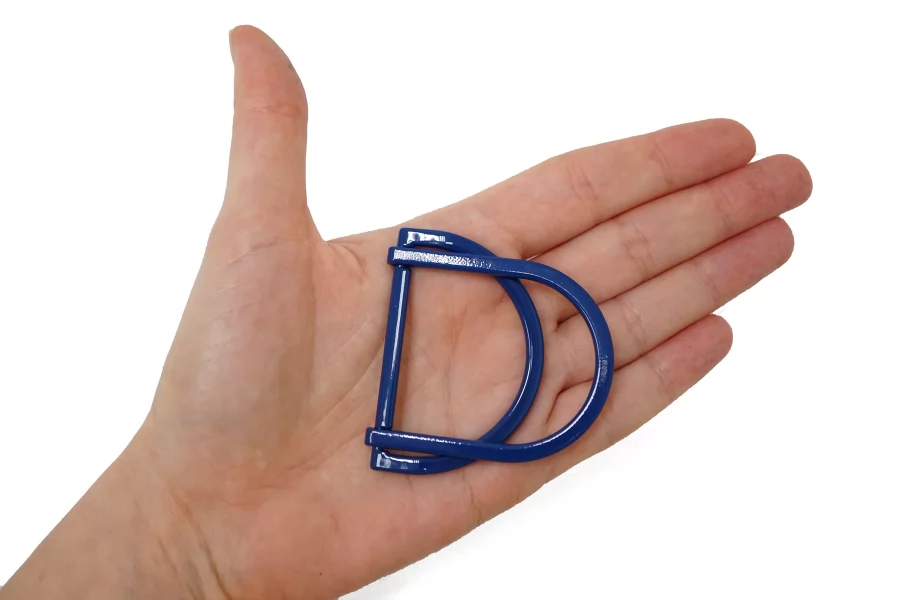 Пряжка двойная металл синяя 50х55 мм (U-3) 15112536