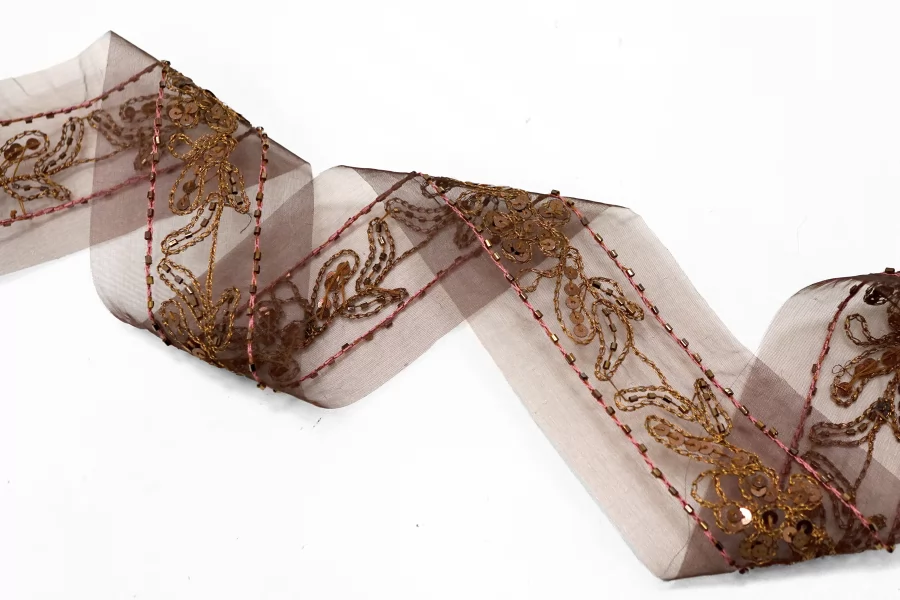 Тесьма декоративная с вышивкой и бисером тёмно-винная 7 см ST2 25022653