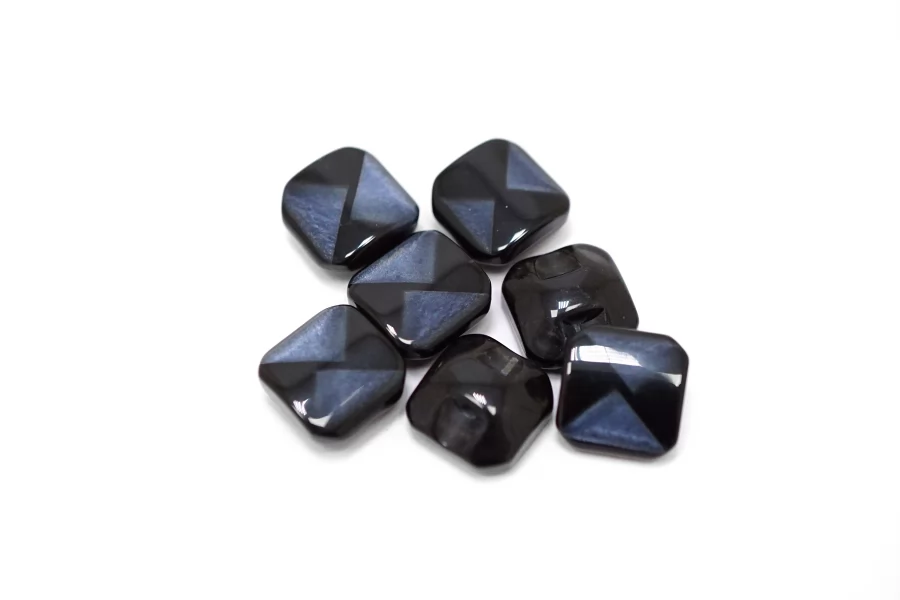 Пуговица пластиковая на ножке черно-синяя 10 мм  ( S-3)  26112511