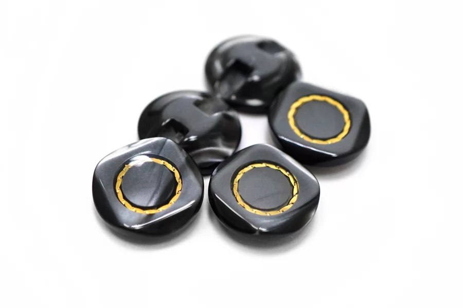 Пуговица пластиковая на ножке Серая с золотой вставкой 18 мм  (S-3)  26112512