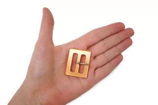 Пряжка пластик оранжевая 35х25 мм (R2) 28122506