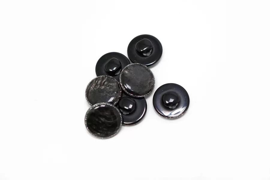 Пуговица пластиковая на ножке  Графит 12 мм  ( J-3) 12022602