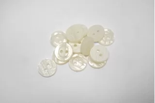 Пуговица пластиковая Молочная 11 мм  ( Q-3)  12022620