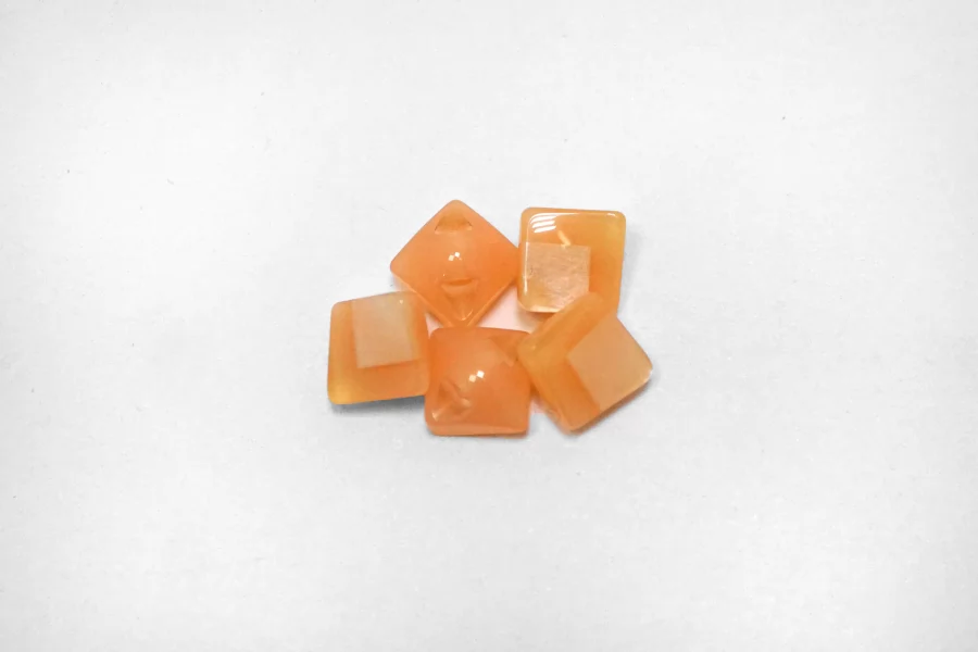 Пуговица пластиковая на ножке Персиковая 10 мм  ( Q-3 )  12022626