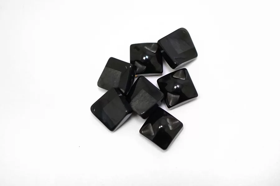 Пуговица пластиковая на ножке Черная с серой вставкой 10 мм  ( Q-3 )  12022635