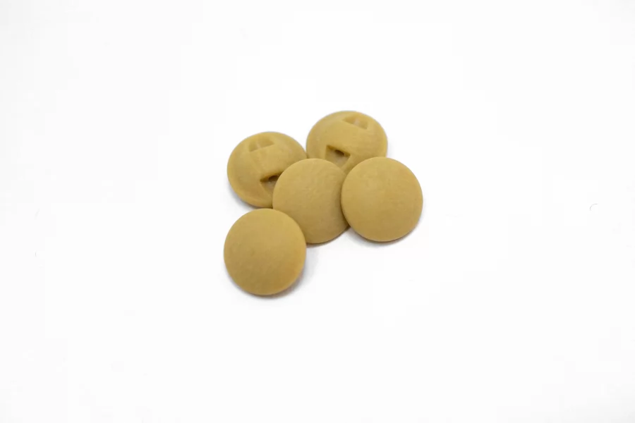 Пуговица пластиковая на ножке  Бежевая 11 мм  ( Q-3)  12022643