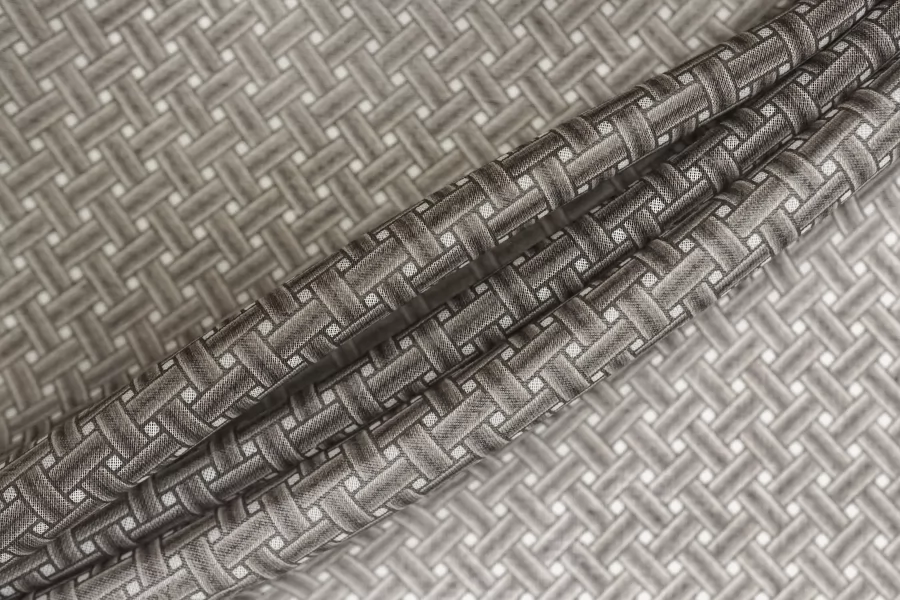 Батист хлопковый Серо-белый орнамент FRM H2/4 A33 13022603