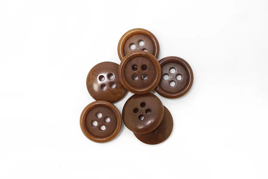 Пуговица костюмно-плательная пластик 15 мм Коричневая (N-3) 16112506