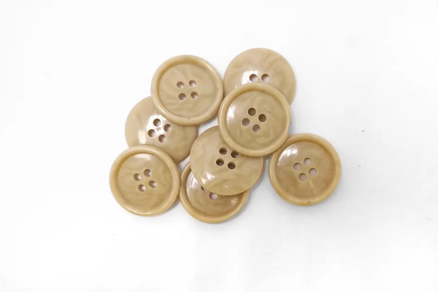 Пуговица костюмно-плательная пластик 20 мм Бежевая (N-3)  16112509