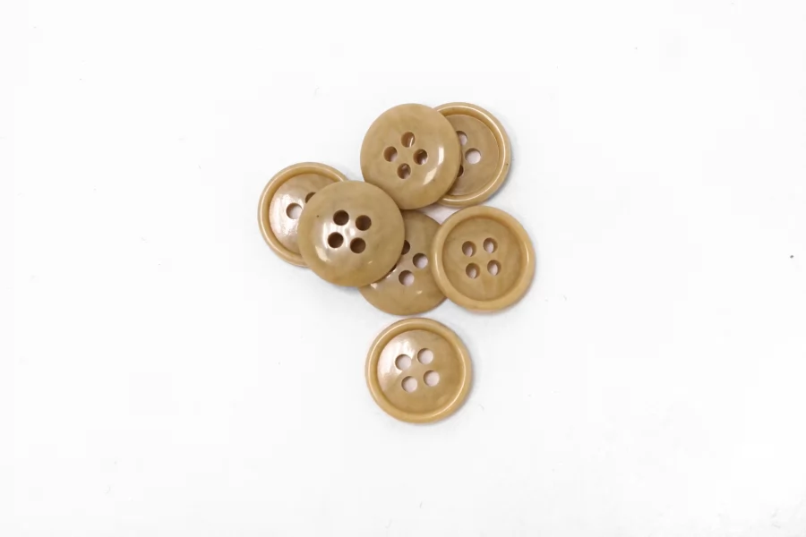 Пуговица костюмно-плательная пластик 15 мм Бежевая  (N-3)  16112510
