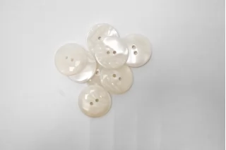 Пуговица костюмно-плательная пластик 22 мм Молочная (N-3) 16112518