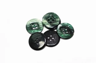 Пуговица костюмно-плательная пластик 20 мм Зеленая (О-3) 16112553