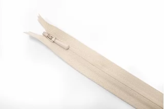 Молния потайная YKK Светло-бежевая 59 см L26 15022603