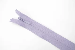 Молния потайная YKK Светло-лавандовая 60 см G03 15022607