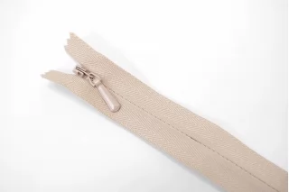 Молния потайная YKK Бежевая 50 см G15 15022618