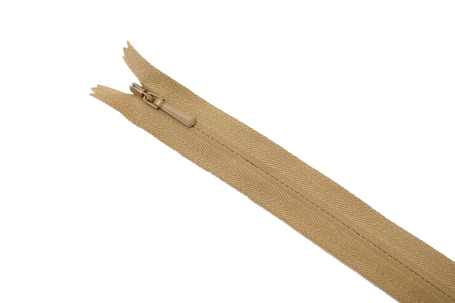 Молния потайная YKK Тёмно-бежевая 60 см B5 15022623