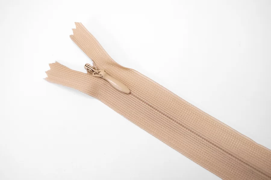 Молния потайная UZ Бежевая 60 см H20 27012607