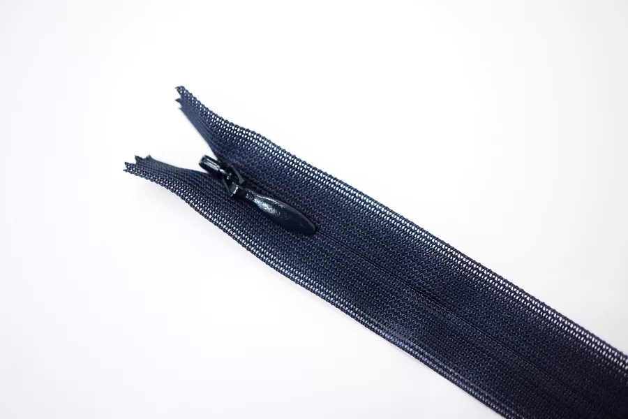 Молния потайная YKK Тёмно-синяя 43 см B12 27012618