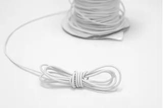 Резинка шляпная белая  2 мм  KR4D 2032610