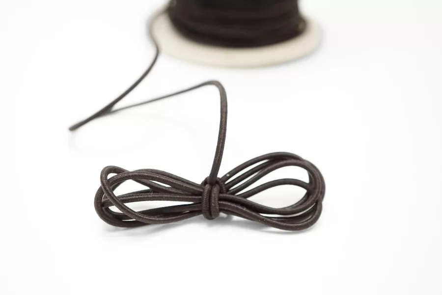 Резинка шляпная горький шоколад  2 мм  KR6D 2032611