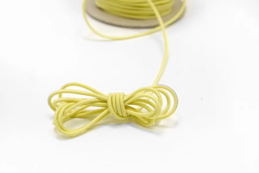 Резинка шляпная бледно-желтая  3 мм  KR4D 2032621