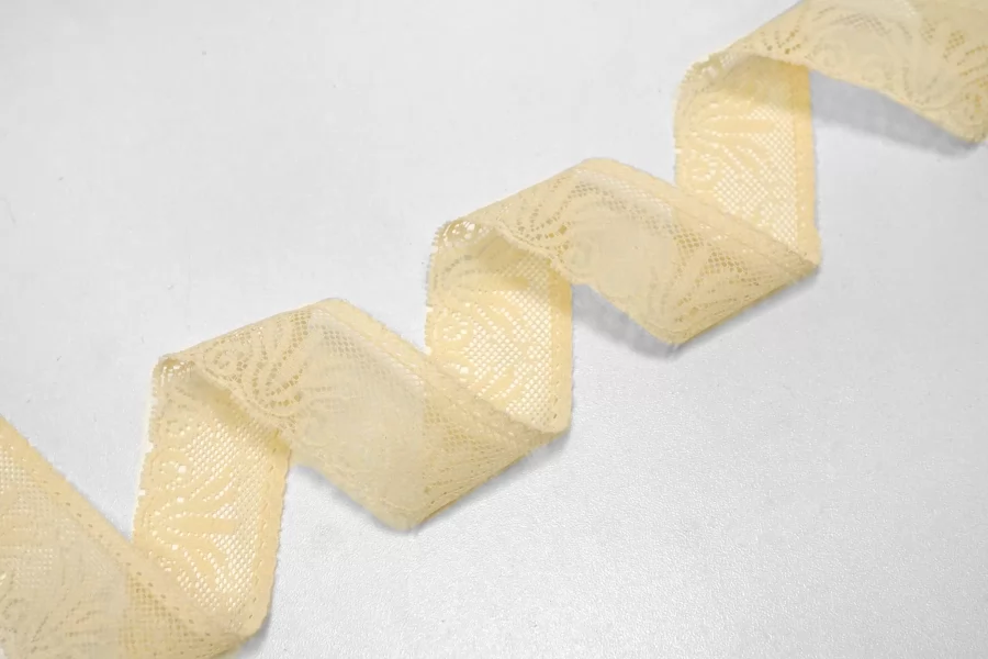 Кружево ALTA MODA Сливочное 3 см ST6 25022627