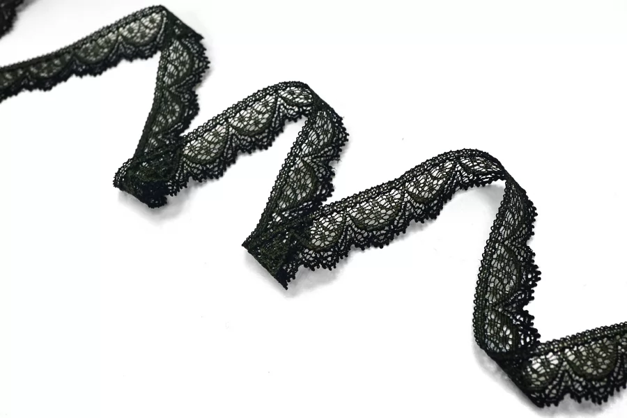 Кружево чёрно-зелёное 1,8 см ST1 25022636